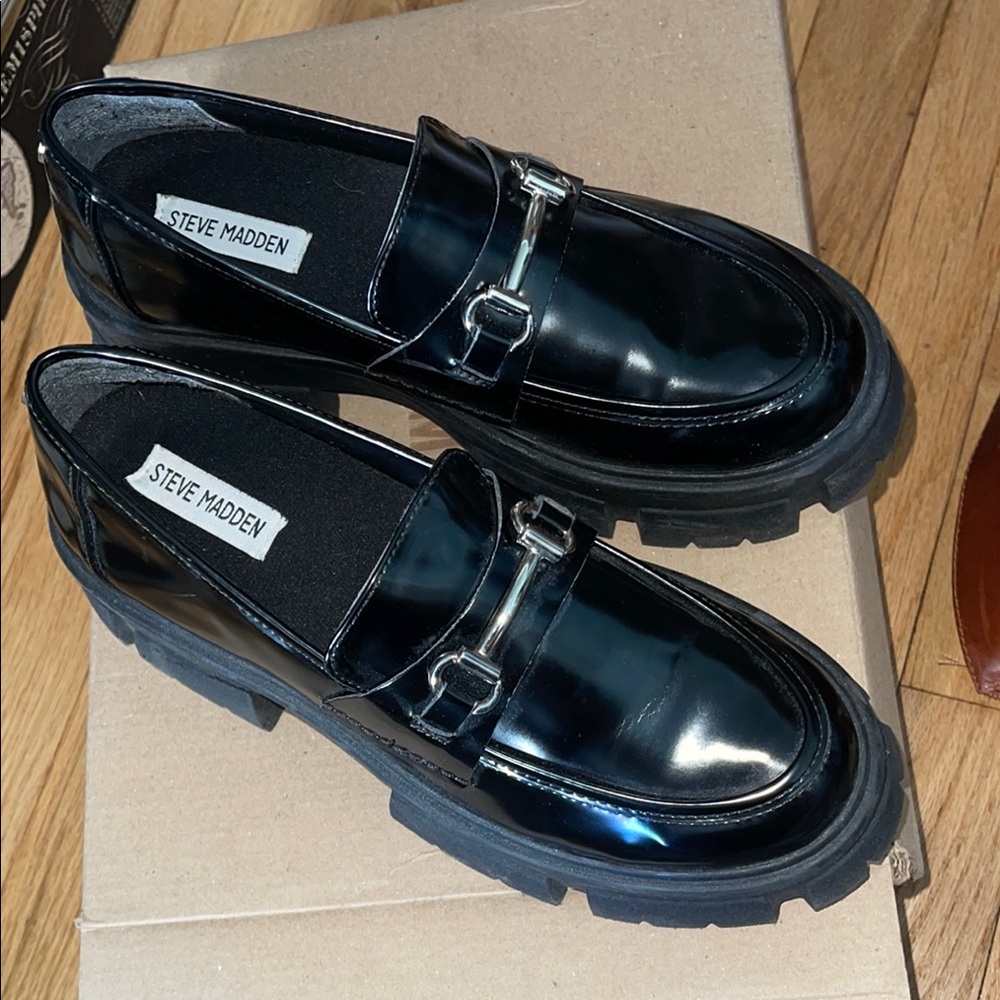 Steve Madden Black Loafers